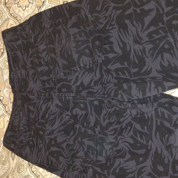 Absolutely ๐NO FEAR X H&M Collab Baggy Streetwear Jean in Black/Gray - Picture 16 of 17